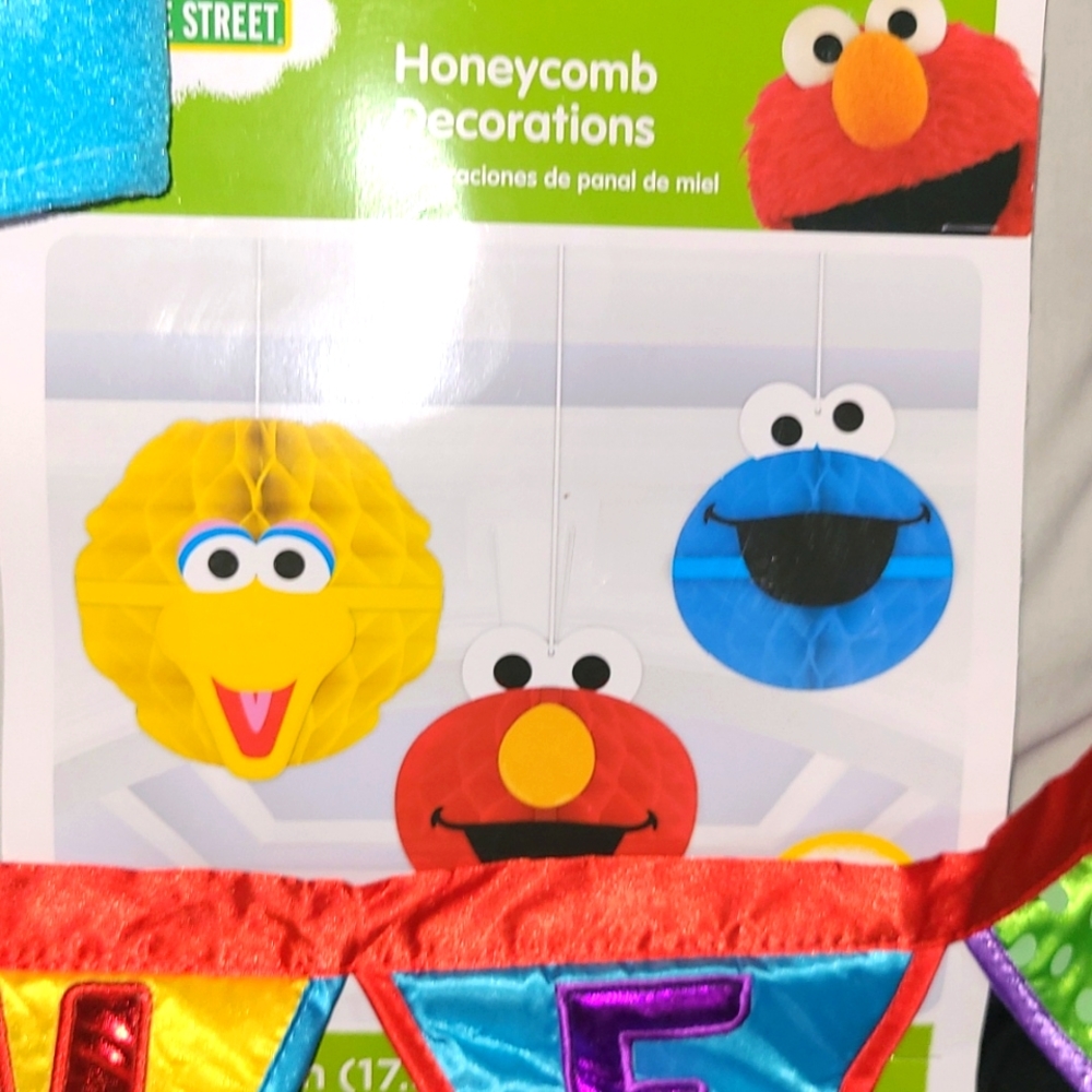 KIDS First Birthday Set - Picture 5 of 9